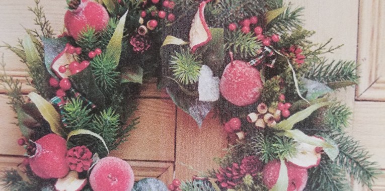 2016年のクリスマスリースWSは、オレゴンヒバを主役にしたスモーキーなリース作り